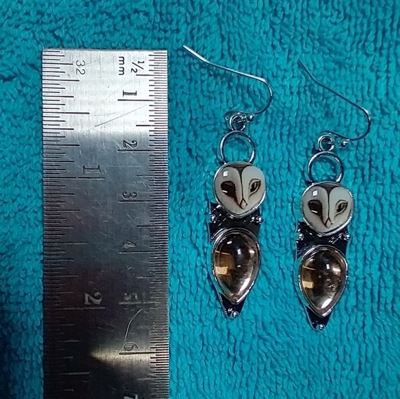 Cute owl wire earrings amber color stone - Picture 3 of 4